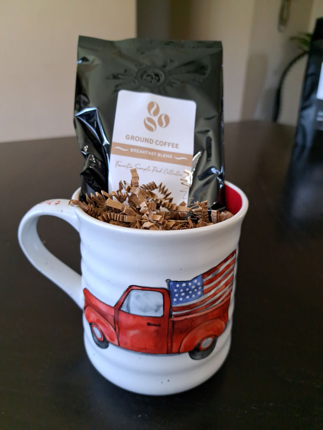 Coffee Mug & 2oz. Sample Pack Gift